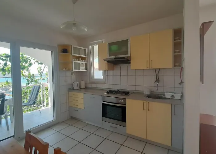 Mlakic شقة تروغير